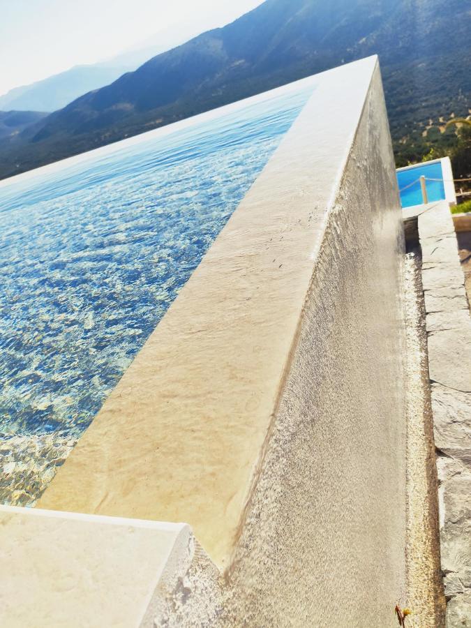 Villa Kefali Kavoúsion Екстериор снимка